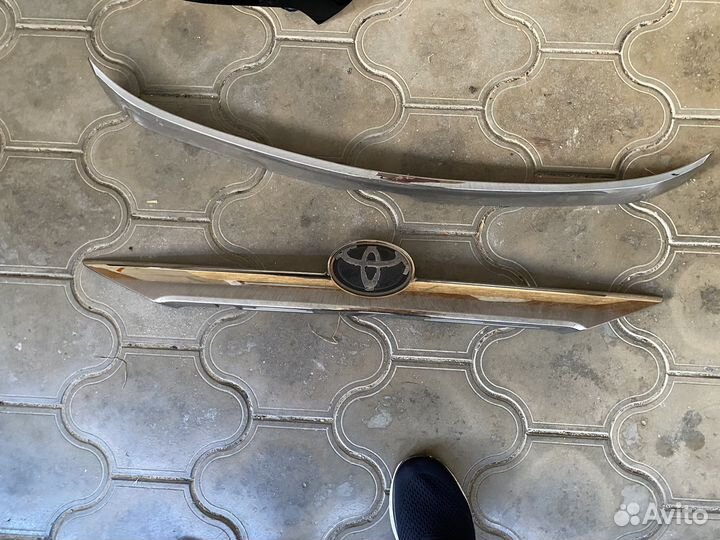 Бампера, молдинги капот, багажник. Camru v50