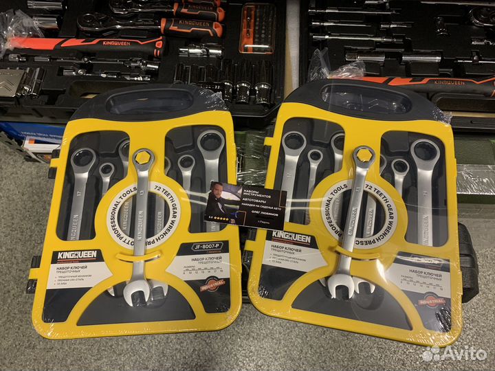 Набор ключей с трещеткой