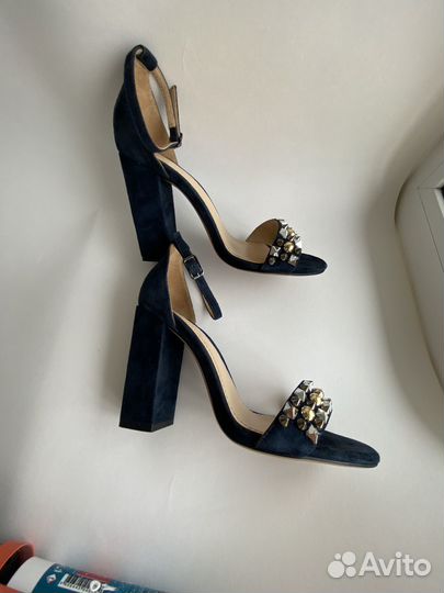Босоножки вечерние 36 abricot на выпускной