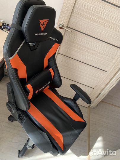 Кресло компьютерное игровое