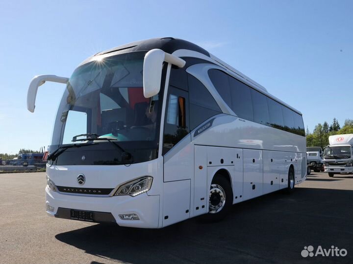 Туристический автобус Golden Dragon XML6129JR, 2024