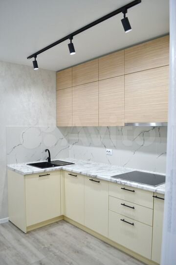 2-к. квартира, 55 м², 12/16 эт.