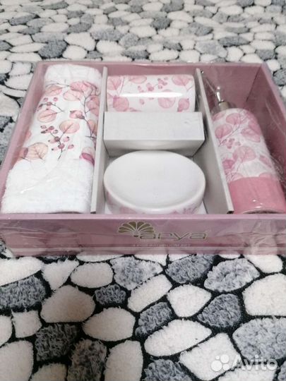 Набор аксессуаров для ванной