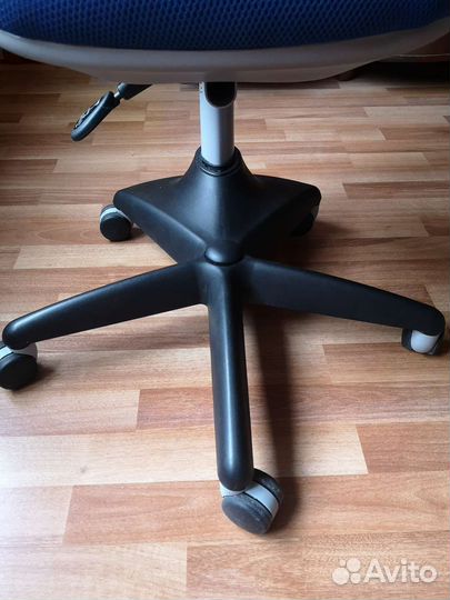 Детское компьютерное кресло Бюрократ Kd-2