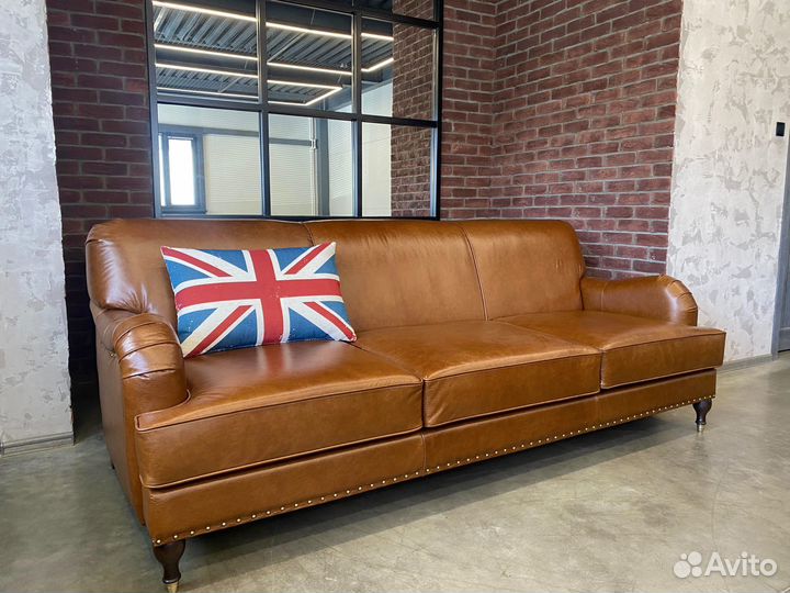 Диван кожаный