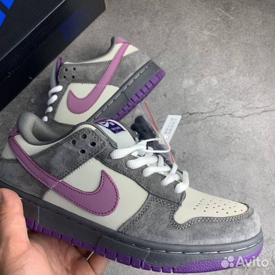 SB Dunk Low Purple Pigeon