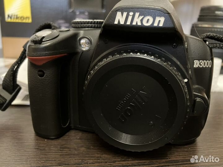 Зеркальный фотоаппарат Nikon d3000