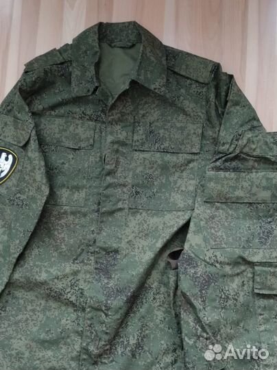 Военная форма Куртка и брюки новые