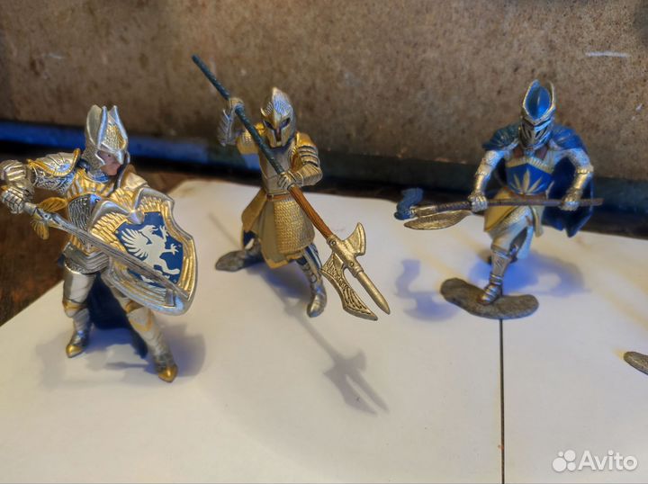 Фигурки schleich