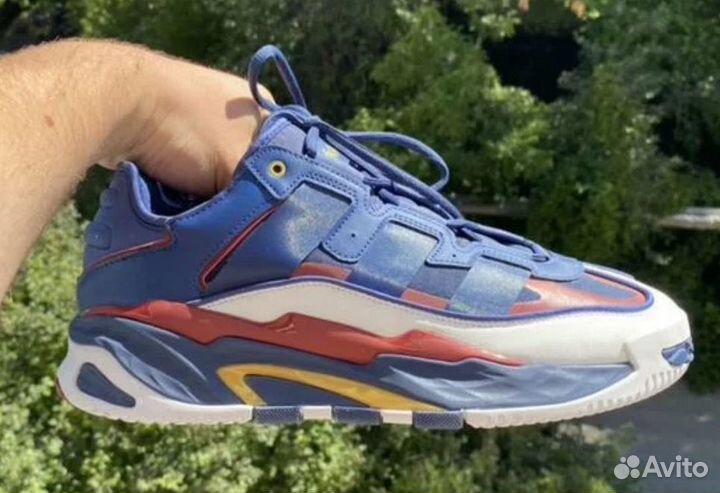 Оригинальные кроссовки Adidas