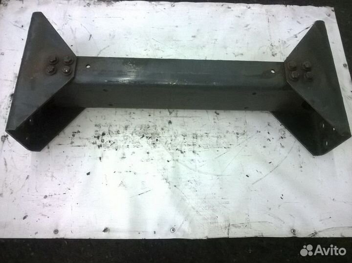 Траверса рамы renault trucks Midlum (01.00)