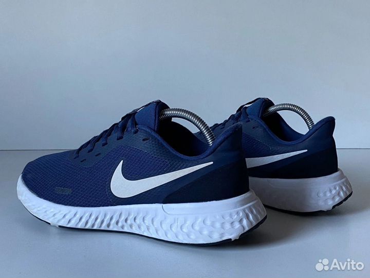 Nike Revolution 5 оригинал Б/у, Размер 42,5