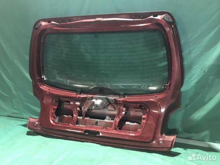 Дверь багажника Peugeot 206