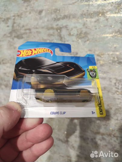 Hot wheels брелок coupe clip