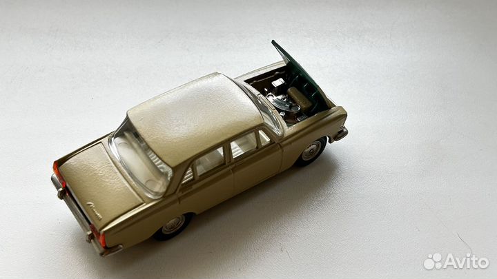 Модель автомобиля Москвич 408 СССР