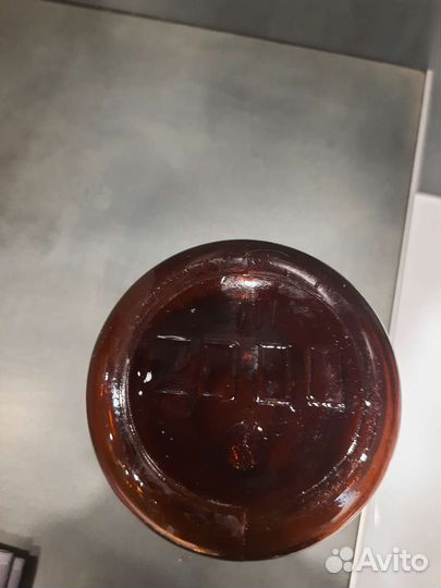 Банка тёмное стекло