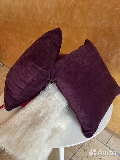 Фиолетовая подушка со съемным чехлом 50х50