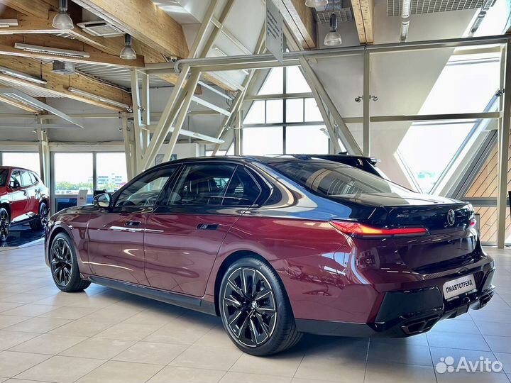 BMW 7 серия 4.4 AT, 2023, 15 км