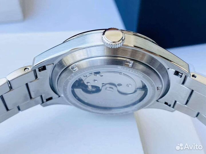 Часы мужские Citizen NH8391-51X оригинал