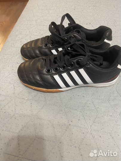 Футзалки для мальчика 32 размер