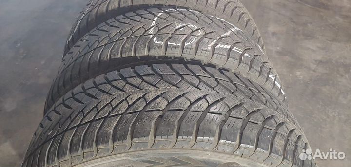 Goodyear UltraGrip+ SUV 235/60 R18 107H