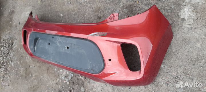 Бампер задний Kia Picanto 3 с дефектами