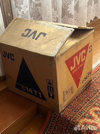 Телевизор JVC 14