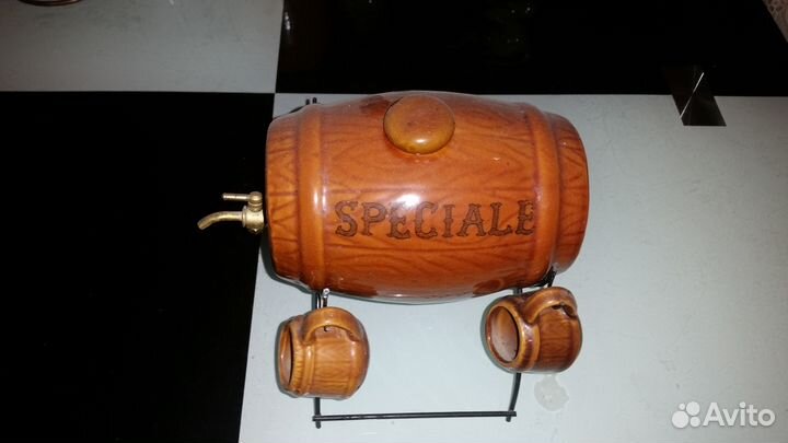 Посуда, горшочки для жаркого и другое