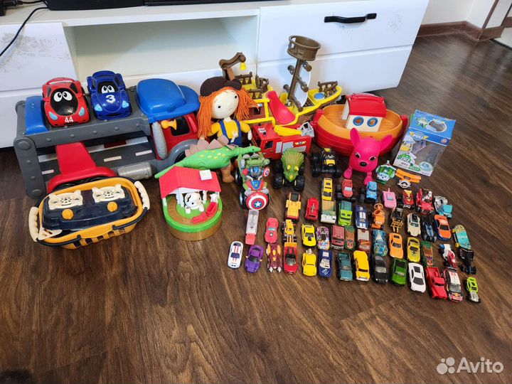 Игрушки для мальчика