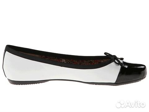 Новые белые с черным балетки Oh. healthy heels 40