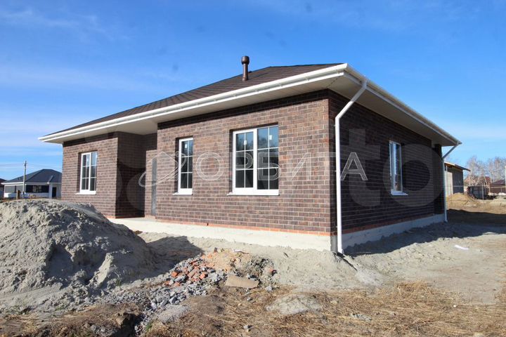 Дом 115 м² на участке 9,5 сот.