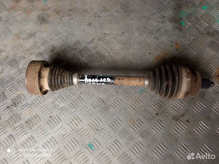 Привод левый Volkswagen Polo седан