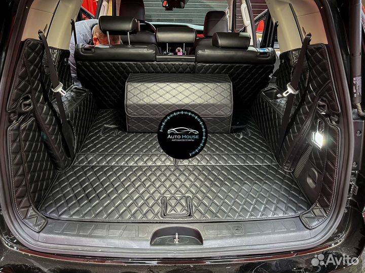 Автомобильный коврик из экокожи