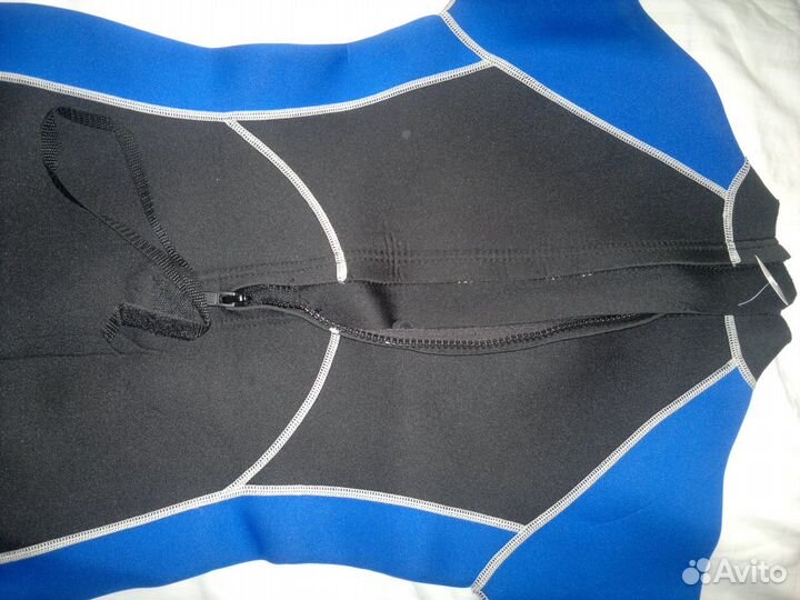 Гидрокостюм костюм для плавания