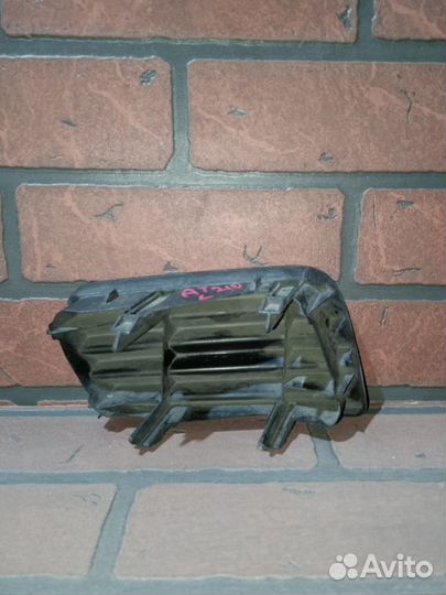 Заглушка бампера toyota corona premio AT211 LH