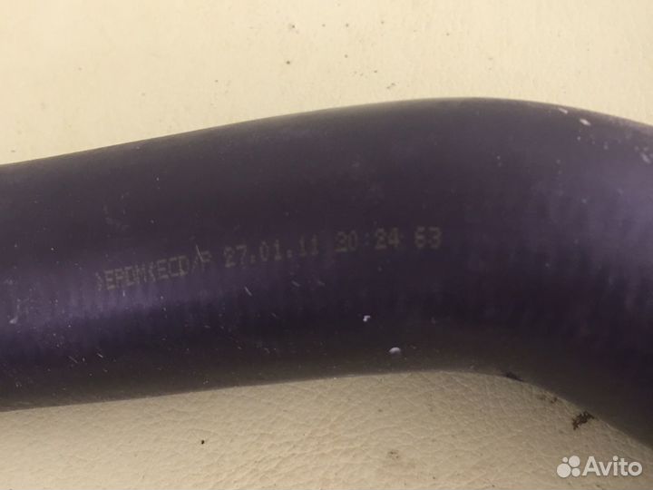 Range Rover Sport 1 Патрубок радиатора