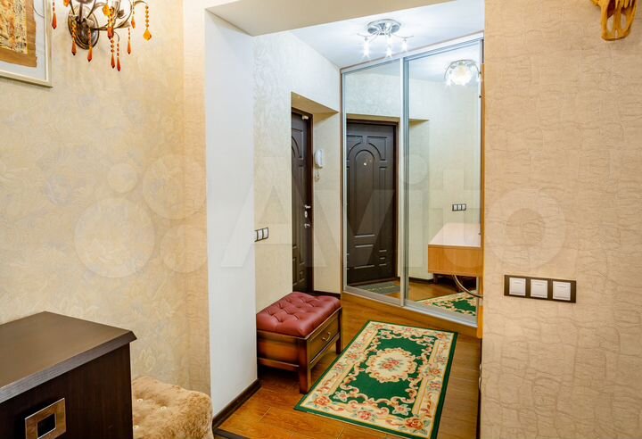 3-к. квартира, 95 м², 4/6 эт.