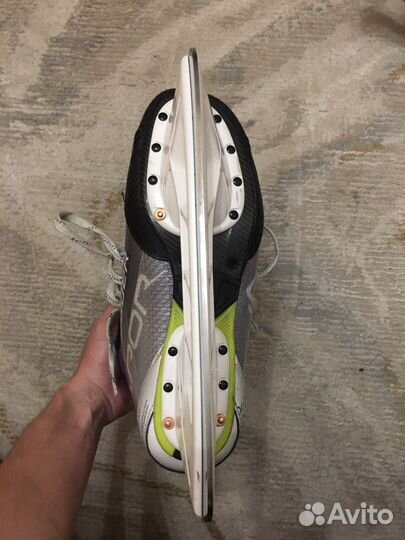 Коньки хоккейные Bauer hyperlite 8,5 fit2