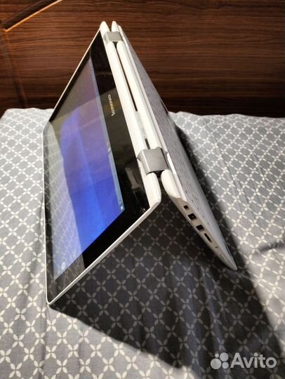 Lenovo ideapad yoga 300-11ibr