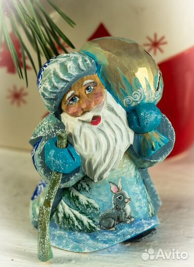 Дед Мороз деревянный с посохом