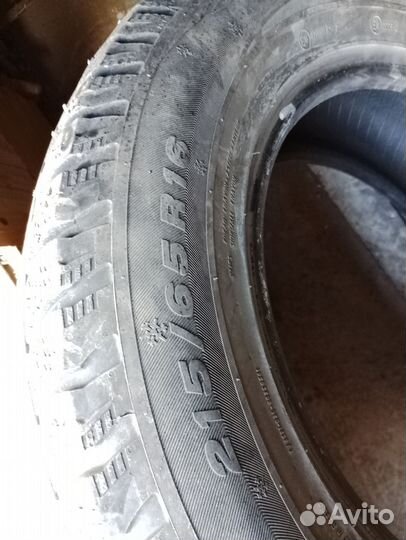 Viatti Bosco Nordico V-523 215/65 R16 98