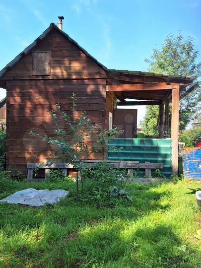 Дача 20 м² на участке 6 сот.