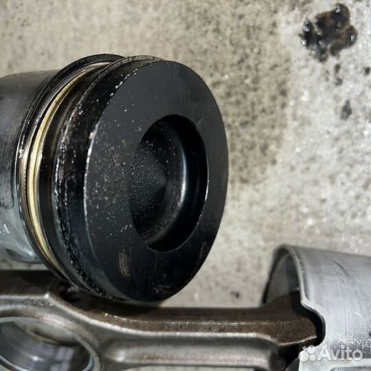 Комплект поршней с шатунами BMW N47D20C