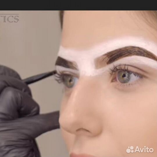 Паста для бровей при окрашивании