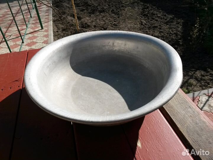 Продаются тазы аллюминиевые