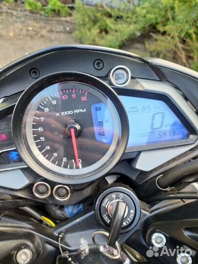 Мотоцикл Bajaj Pulsar NS 200