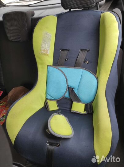 Автомобильное кресло