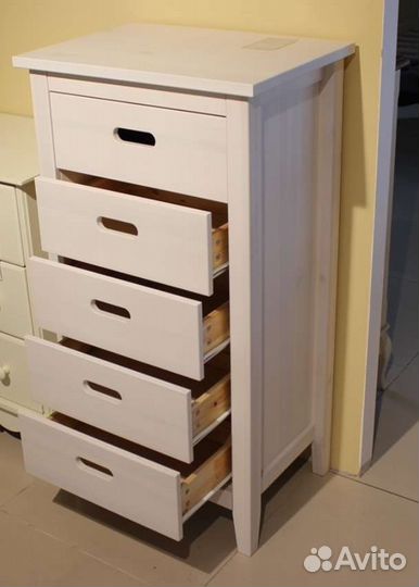 Комод из массива сосны