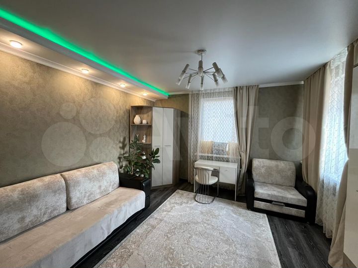 2-к. квартира, 70 м², 4/17 эт.