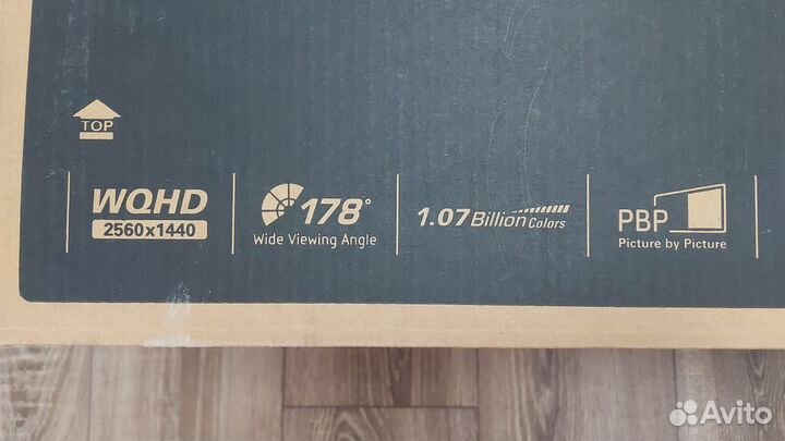 Профессиональный монитор новый